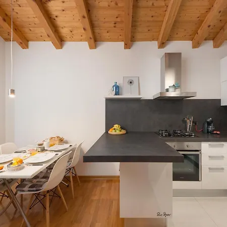 Nala - Detached House, Walk To Pula