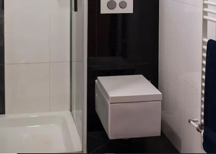 Nala - Detached House, Walk To Vakantiehuis