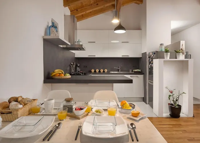 Nala - Detached House, Walk To *