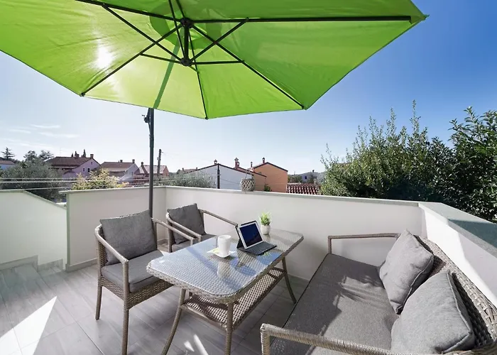 Vakantiehuis Nala - Detached House, Walk To Pula